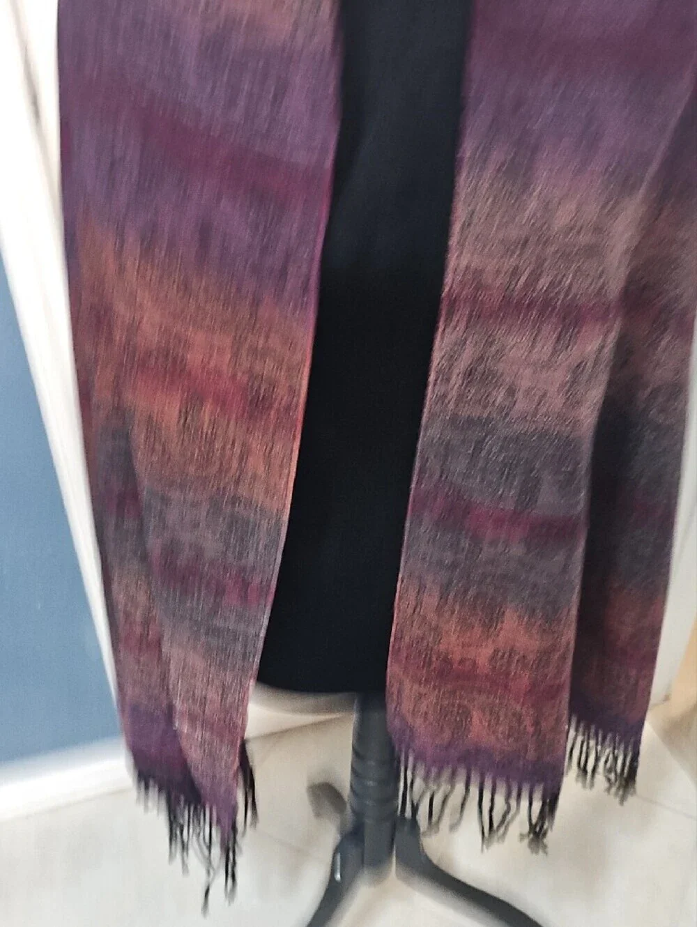 True Vintagehome 80's Multiple Color Paisley Table Runner W Fringe 27